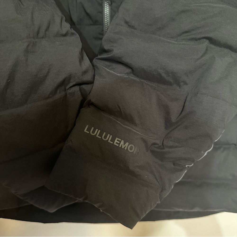 Lululemon Navigation Down Hoodie w/flaw - Picture 9 of 9